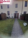 GIARDINO CON INGRESSO