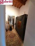 CABINA ARMADIO IN CAMERA